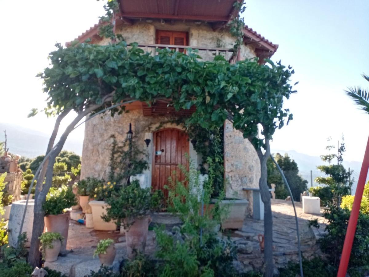 Traditional Windmill-Milos Kroustas Esterno foto